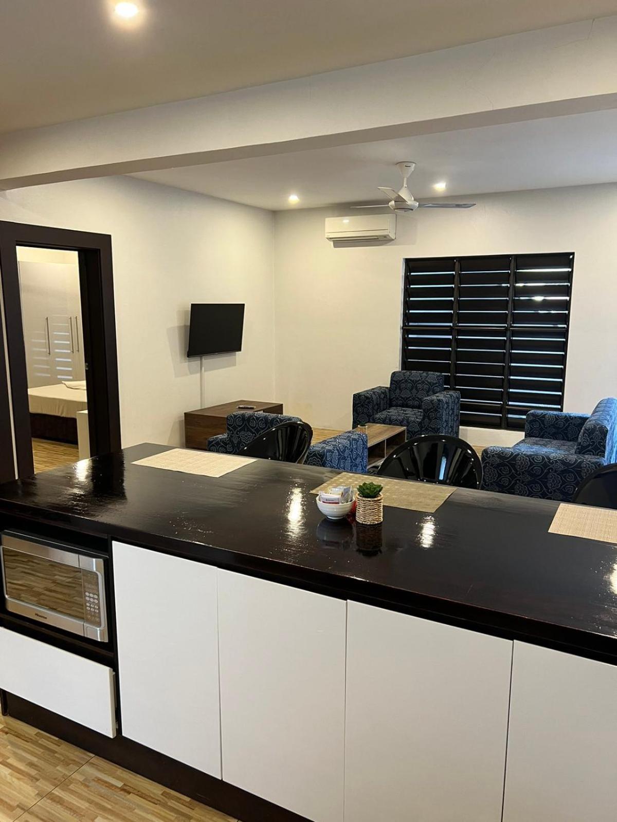 Garden Apartments Наді Екстер'єр фото